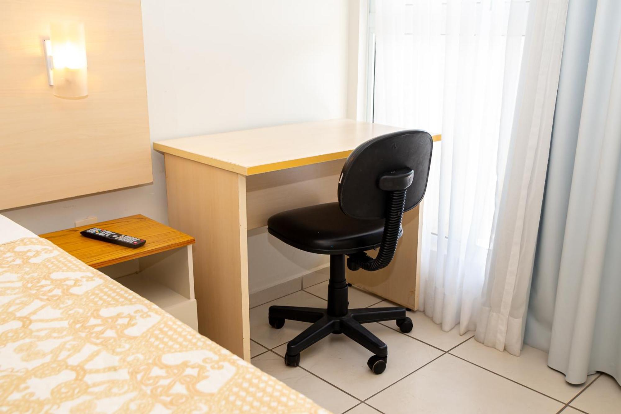 Confortavel Flat Na Apartahotel